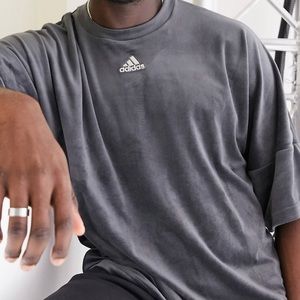 Adidas Loose Fit velour t-shirt
